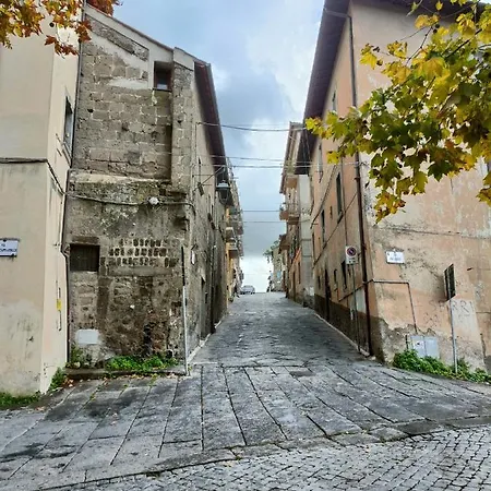Il Paradosso Apartment Viterbo